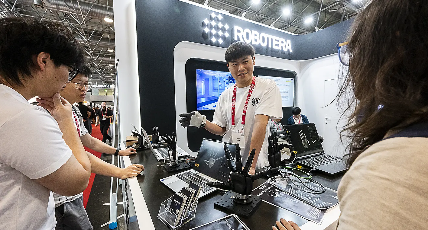 ROBOTERA is showcasing its ROBOTERA XHAND models at ICRA in Vienna.