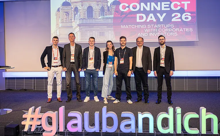 Das Panel des Corporate Reverse Pitch am Connect Day, mit Verena Gruber von der ABA