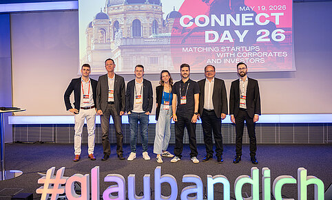 Das Panel des Corporate Reverse Pitch am Connect Day, mit Verena Gruber von der ABA